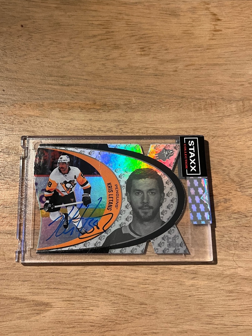 2022-23 Upper Deck Clear Cut Signature Vintage Views Autograph Kris Letang